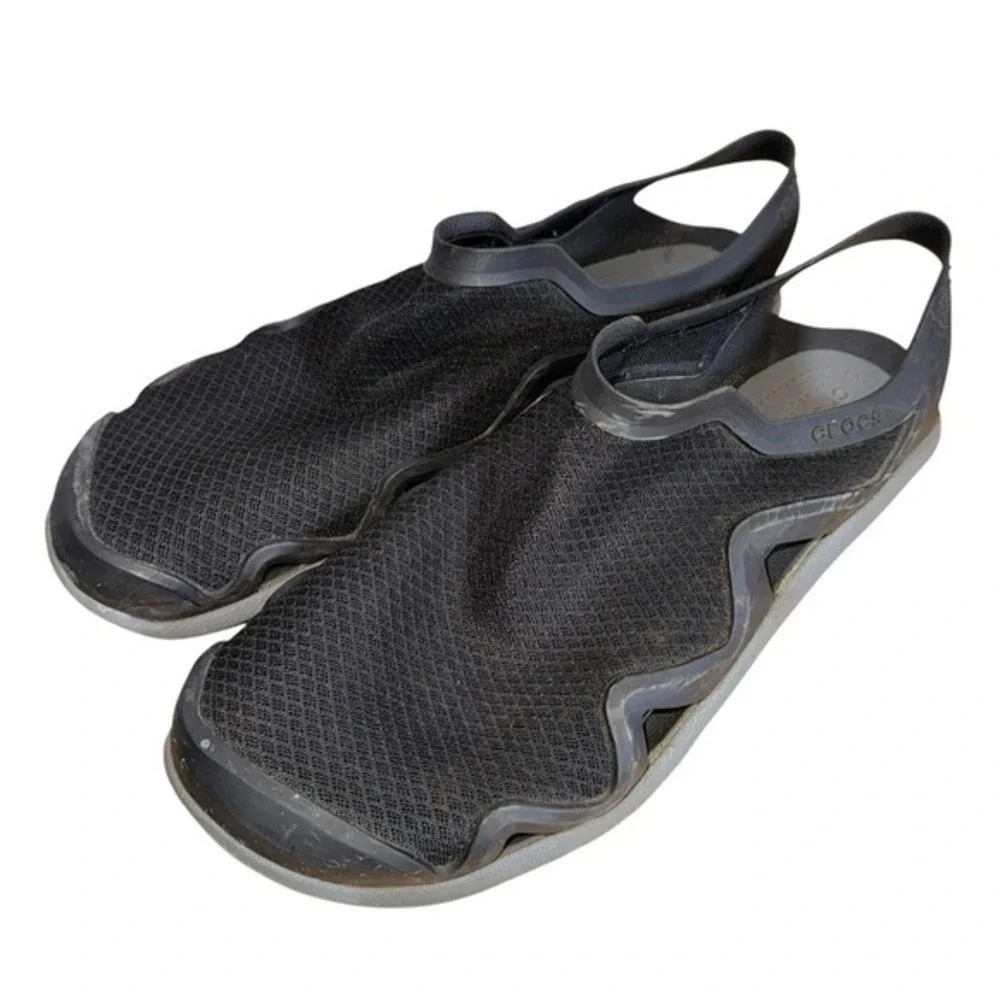 Crocs Swiftwater Mesh Wave Mens Size 13 Pre-Owned Sandals Black Grey Water Shoes